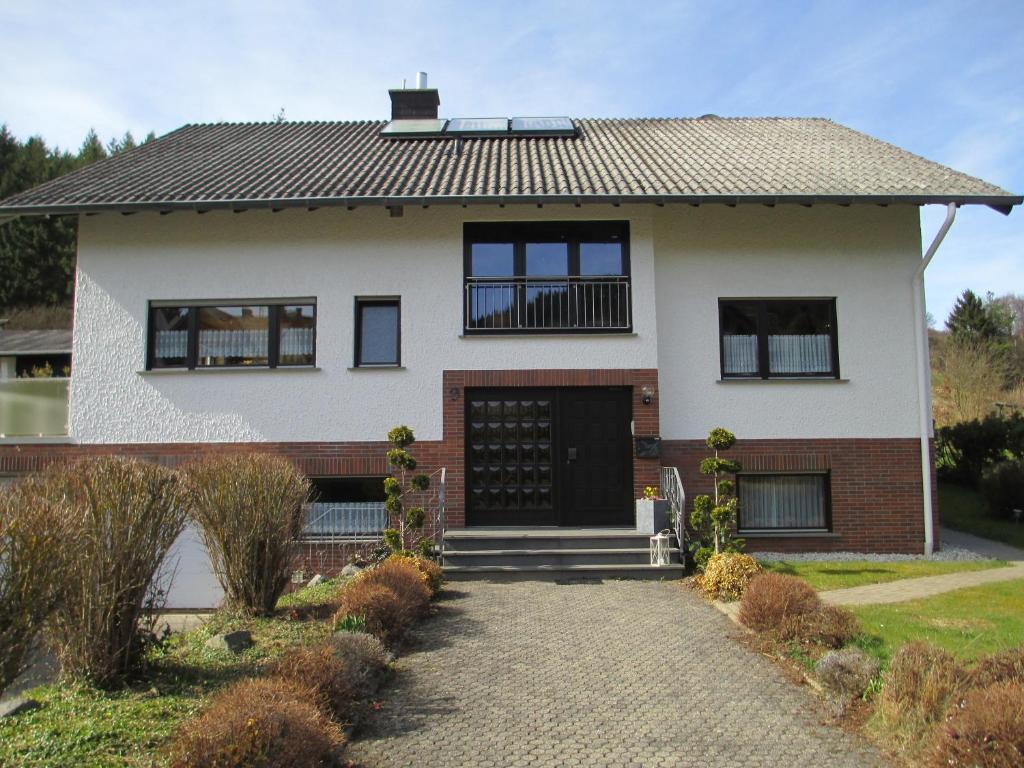 Ferienwohnung-Lind Wimbach エクステリア 写真
